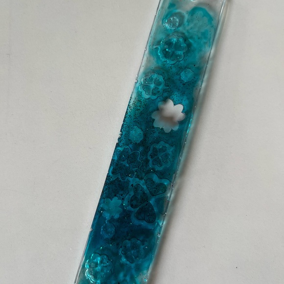Resin bookmark - Picture 2 of 3